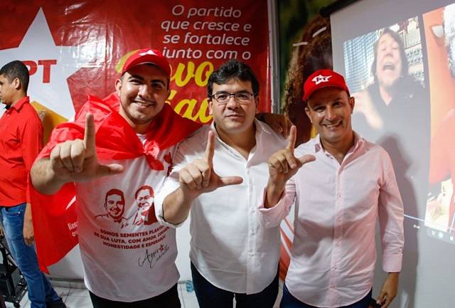 Mais dois prefeitos se filiam ao PT no Piauí